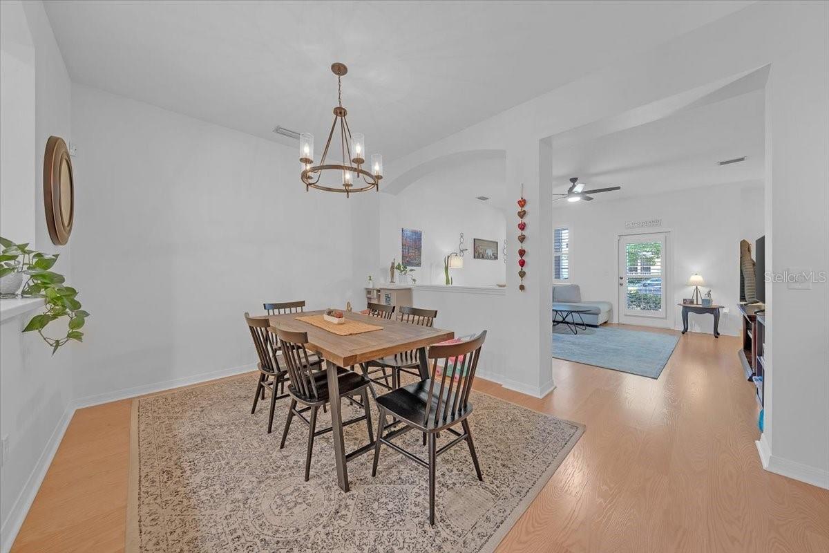 Image 5 of 26 For 9512 West Park Village Drive 107