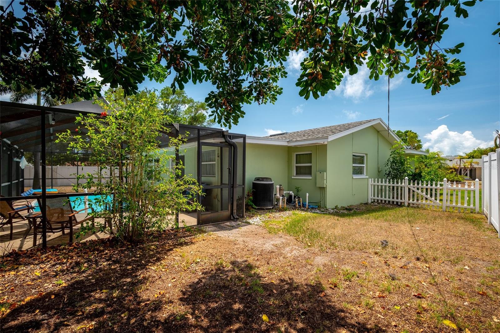 Image 20 of 21 For 10297 Hetrick Circle E