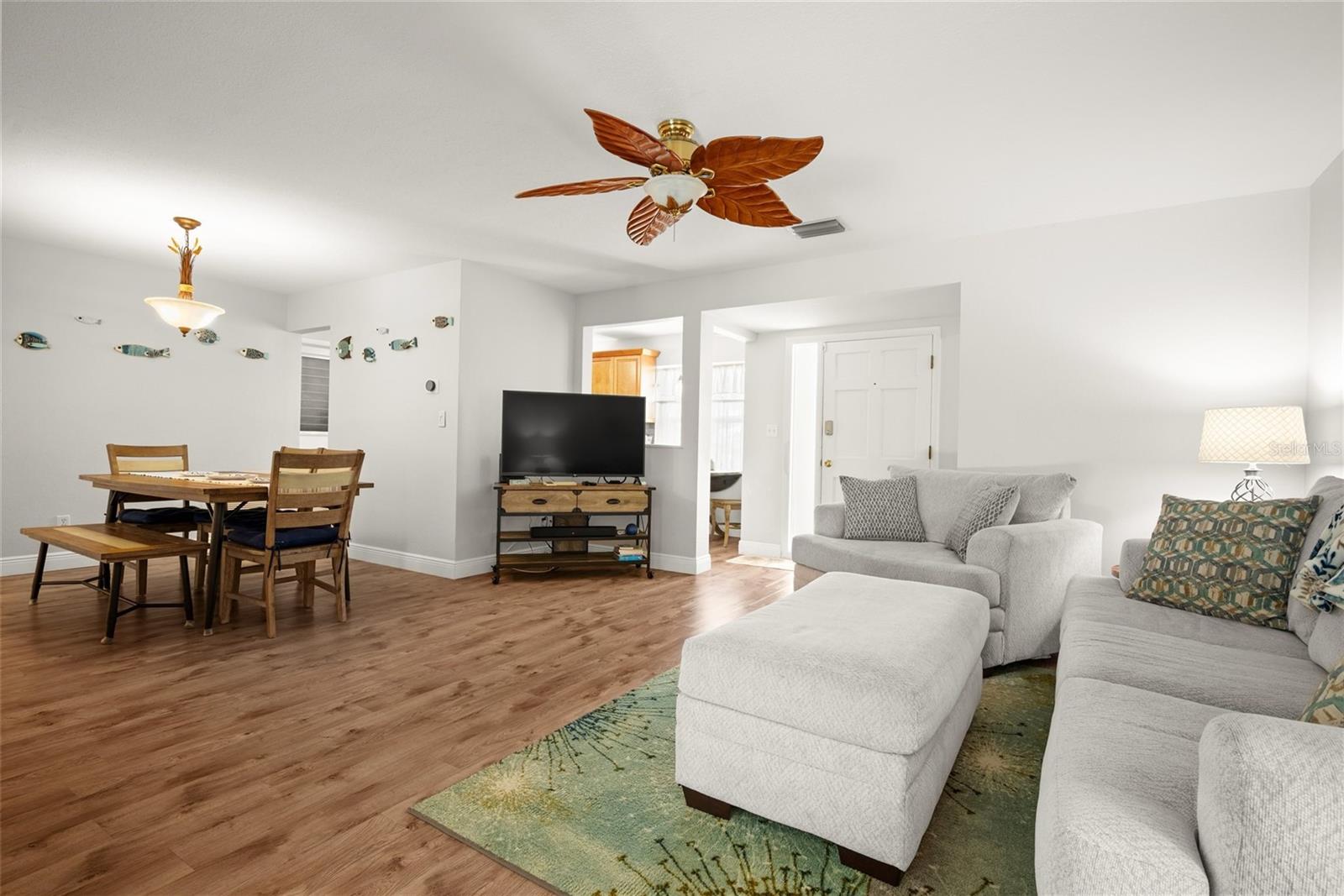 Image 6 of 21 For 10297 Hetrick Circle E