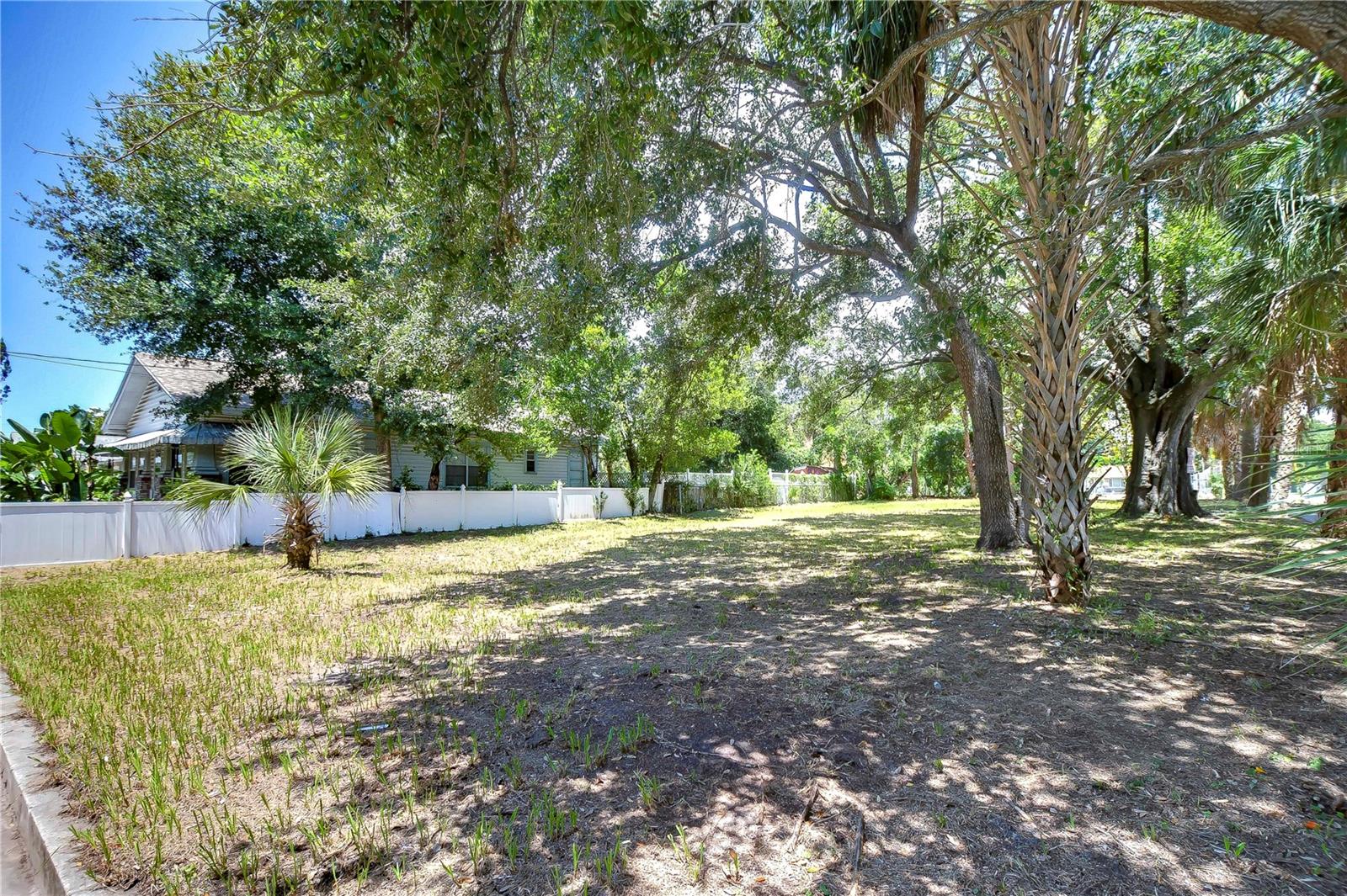 Image 2 of 14 For 1522 26th Avenue