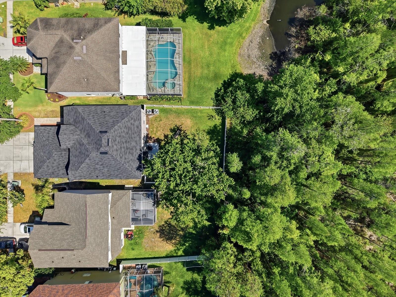 Image 26 of 35 For 19321 Sandy Springs Circle
