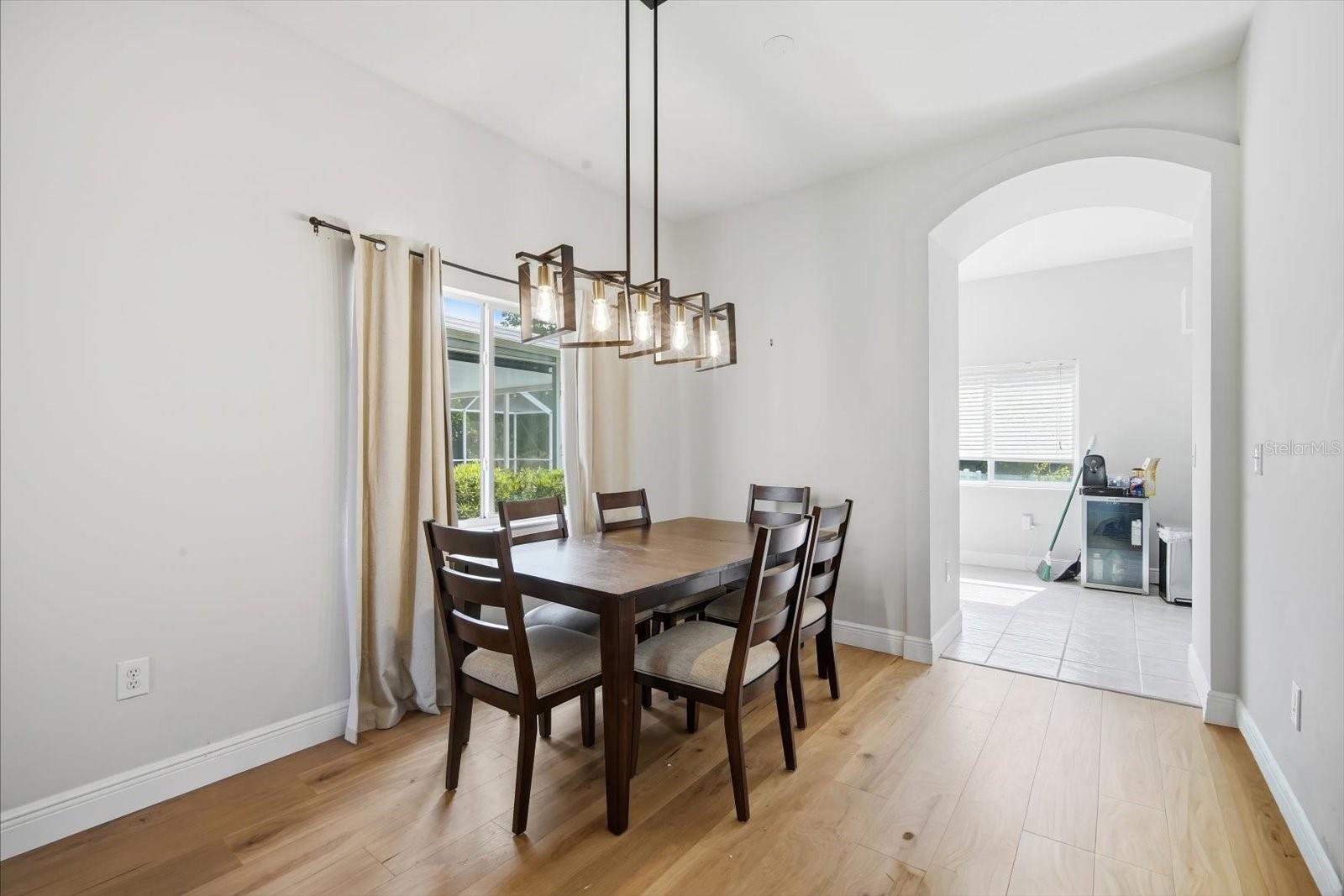 Image 6 of 35 For 19321 Sandy Springs Circle