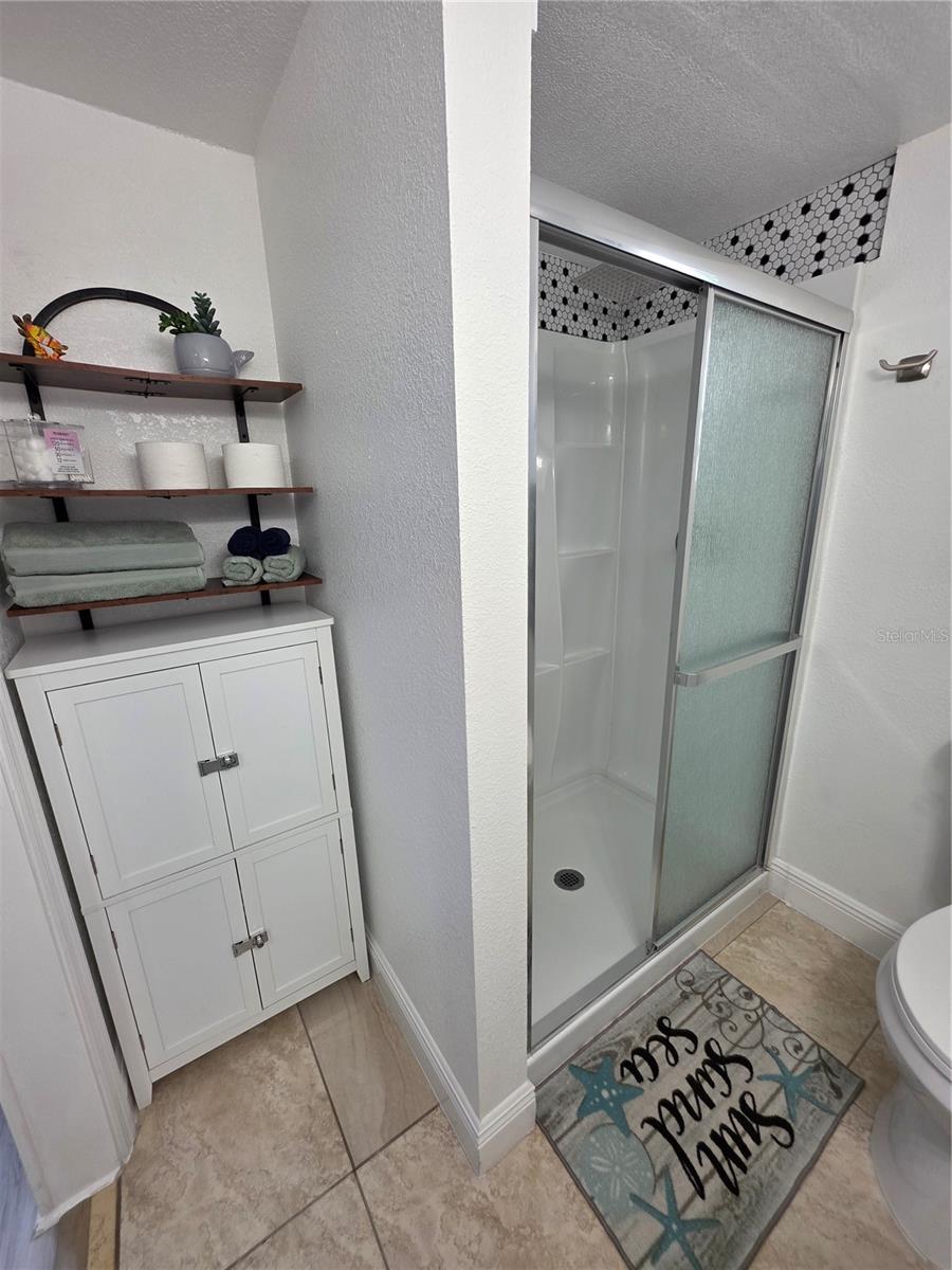 Listing photo id 38 for 6316 Fairway Boulevard