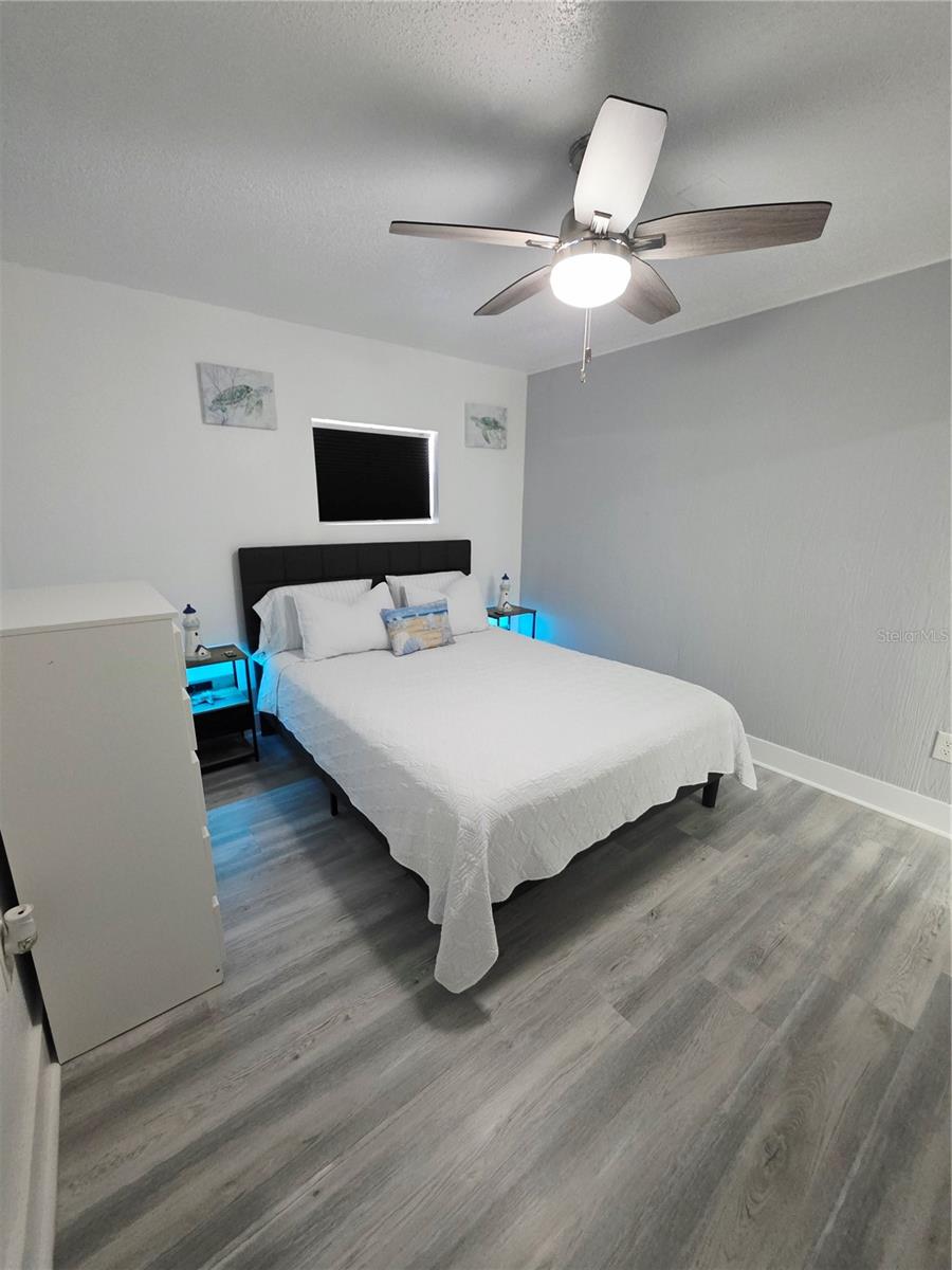 Listing photo id 42 for 6316 Fairway Boulevard