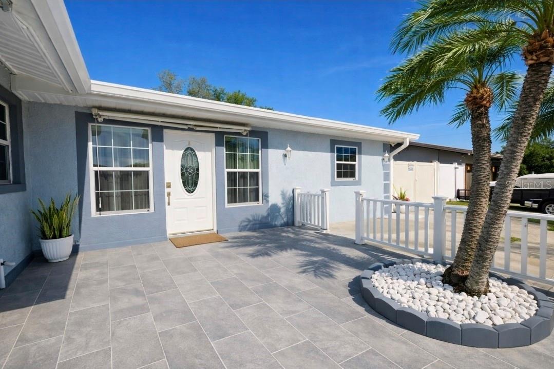 Listing photo id 3 for 6316 Fairway Boulevard