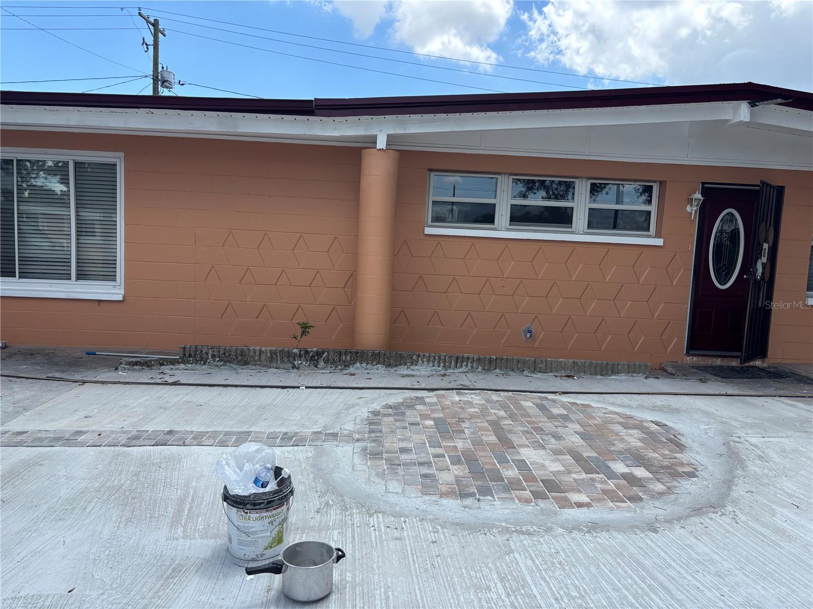 Details for 1320 Larsen Ln, TAMPA, FL 33619