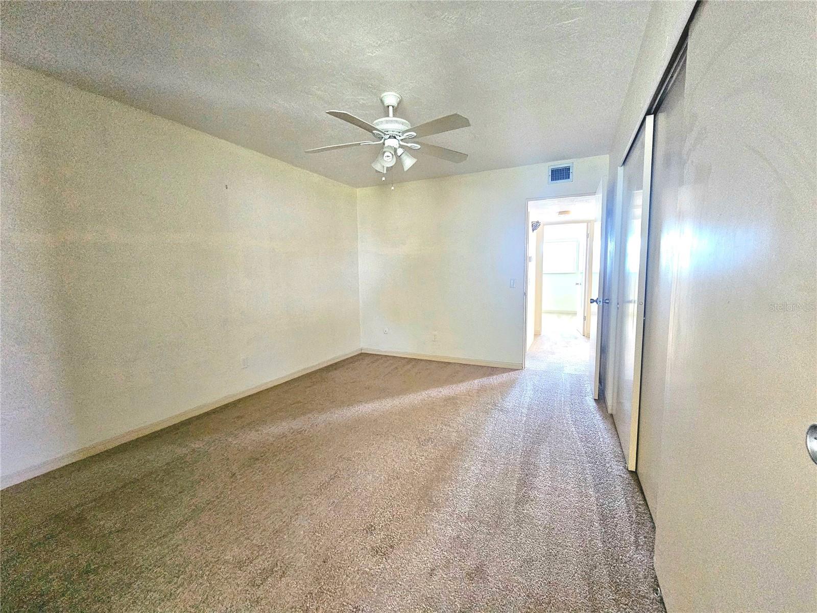 Image 13 of 66 For 2454 Australia Way E 46