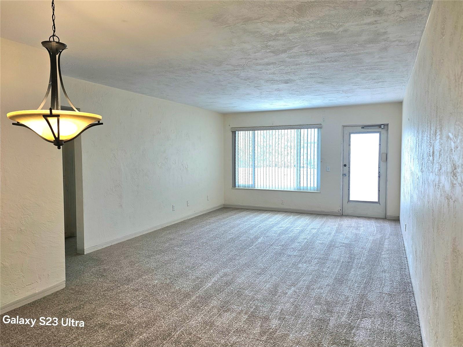 Image 5 of 66 For 2454 Australia Way E 46