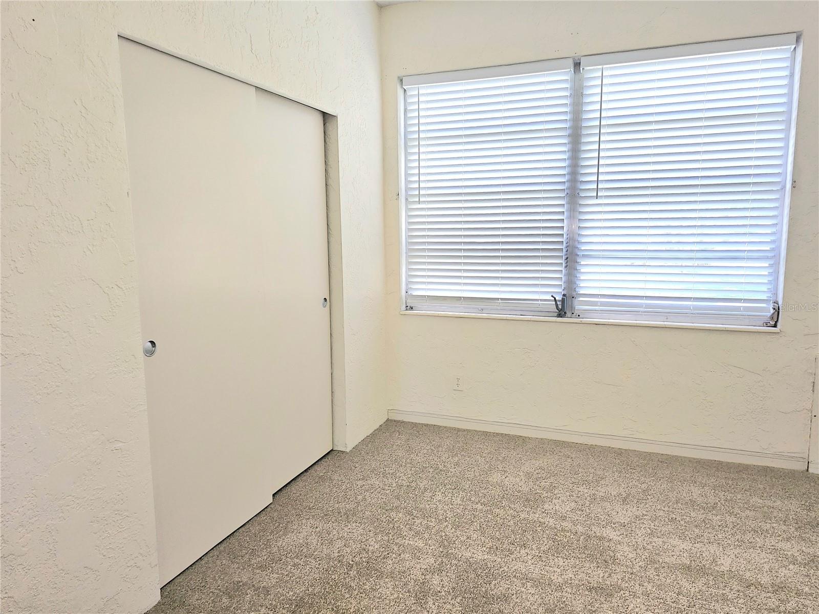 Image 9 of 66 For 2454 Australia Way E 46