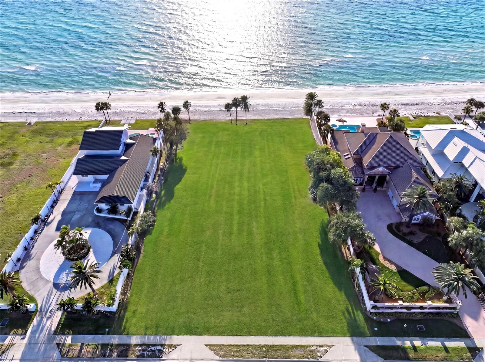 Listing photo id 11 for 1440 Gulf Boulevard