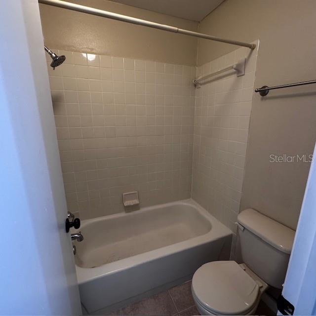Image 12 of 22 For 10128 Lake Oak Circle