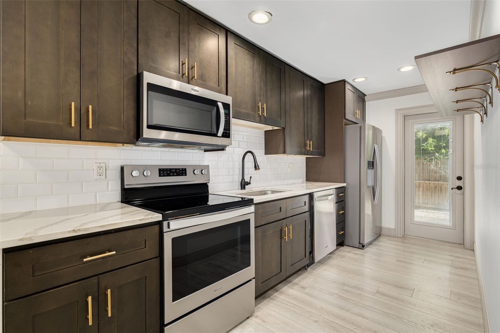 Image 9 of 27 For 535 32nd Avenue N 5