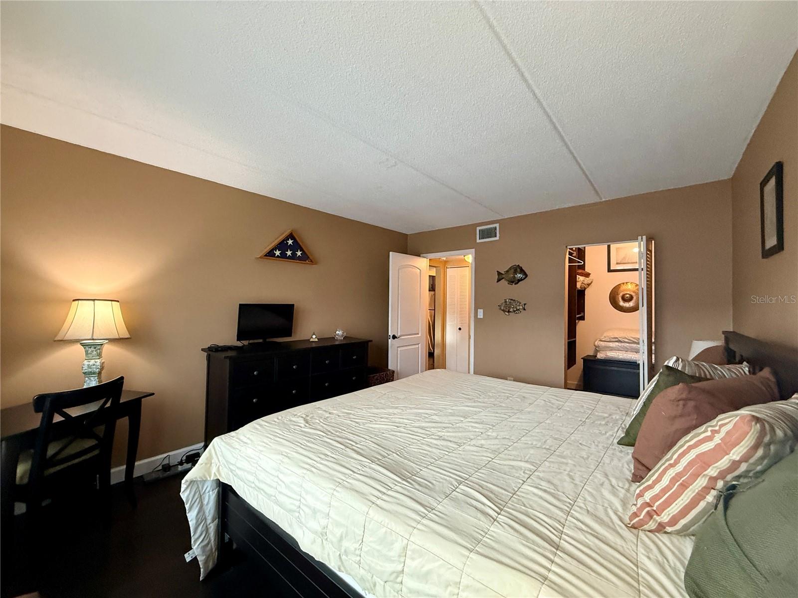 Image 10 of 23 For 464 Paula Drive 313