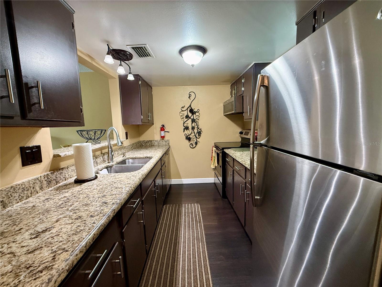 Image 3 of 23 For 464 Paula Drive 313