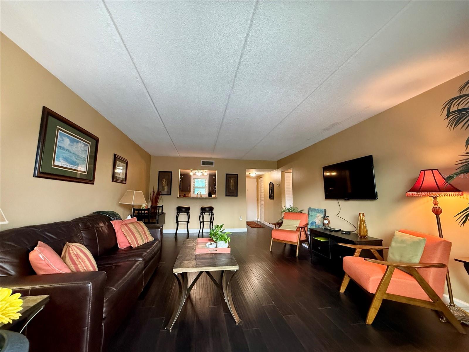 Image 7 of 23 For 464 Paula Drive 313