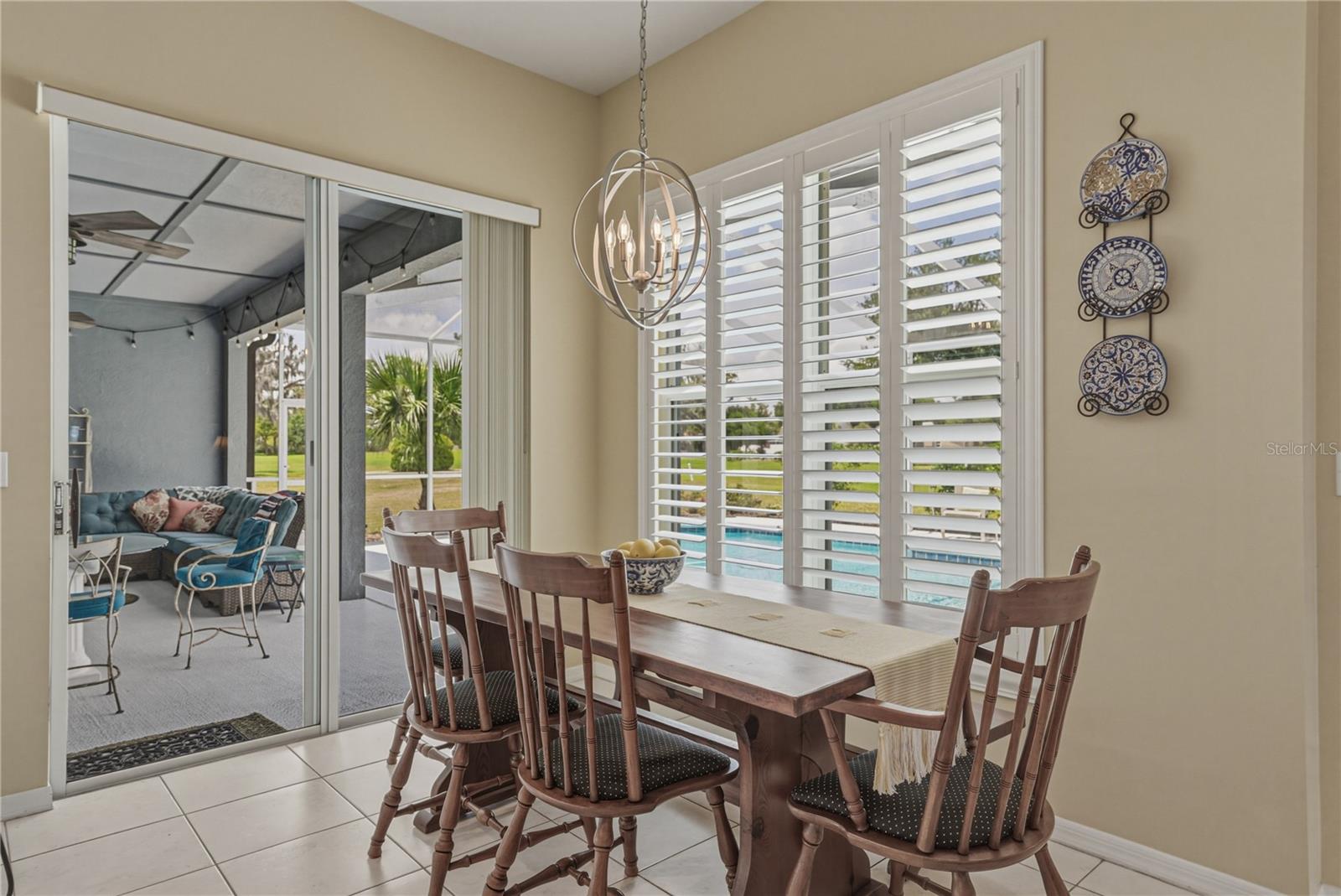 Image 13 of 57 For 2624 Crestfield Drive