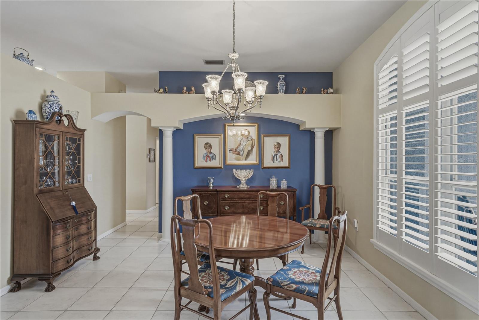 Image 7 of 57 For 2624 Crestfield Drive