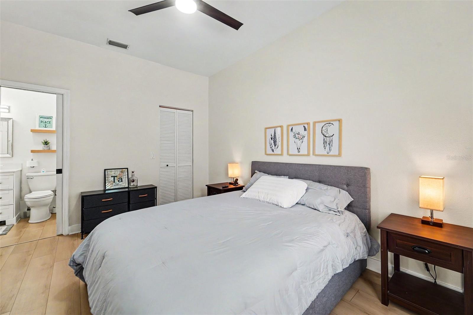 Image 19 of 30 For 2511 Texas Avenue B