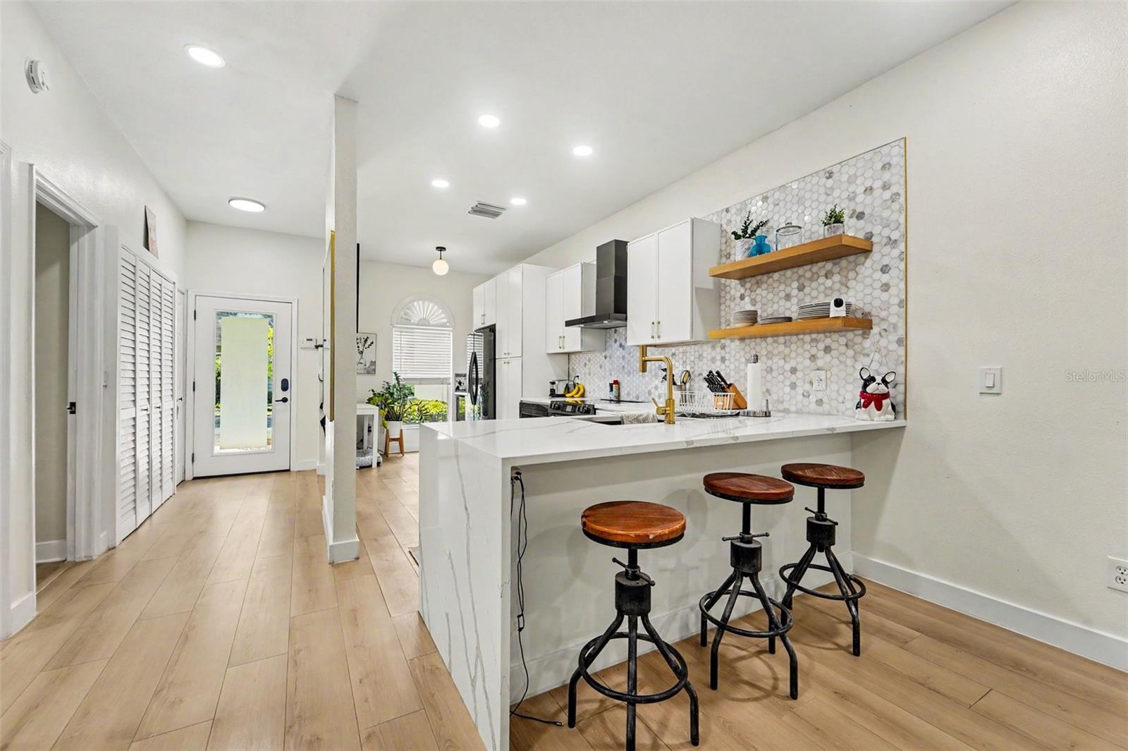 Image 4 of 30 For 2511 Texas Avenue B