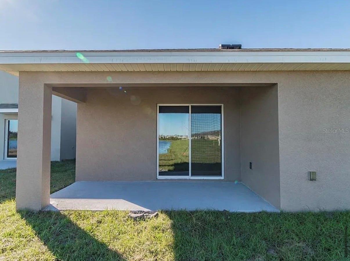 Image 23 of 29 For 649 Sunlit Coral Street