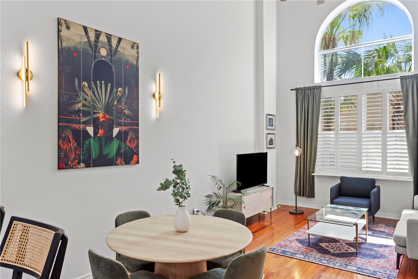 Image 4 of 46 For 700 Harbour Island Boulevard 109
