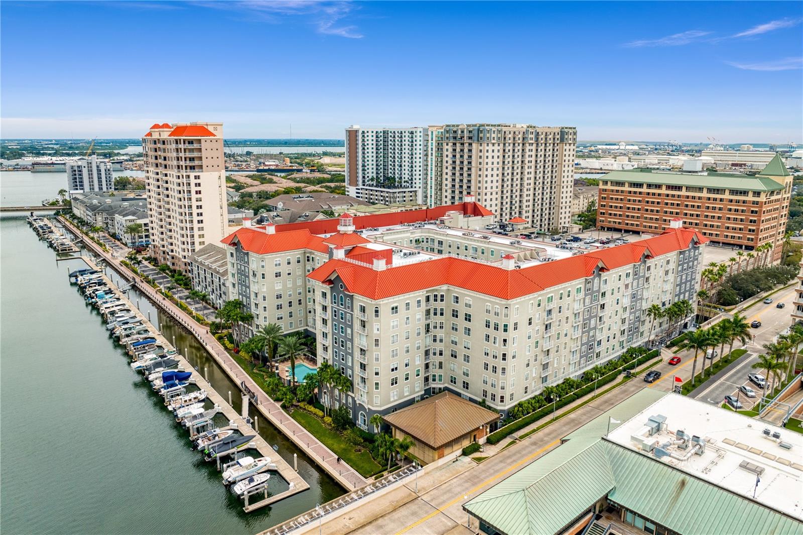 Image 43 of 46 For 700 Harbour Island Boulevard 109