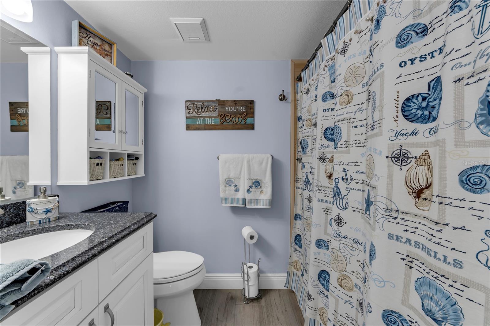 Image 6 of 58 For 5849 Park St N  202