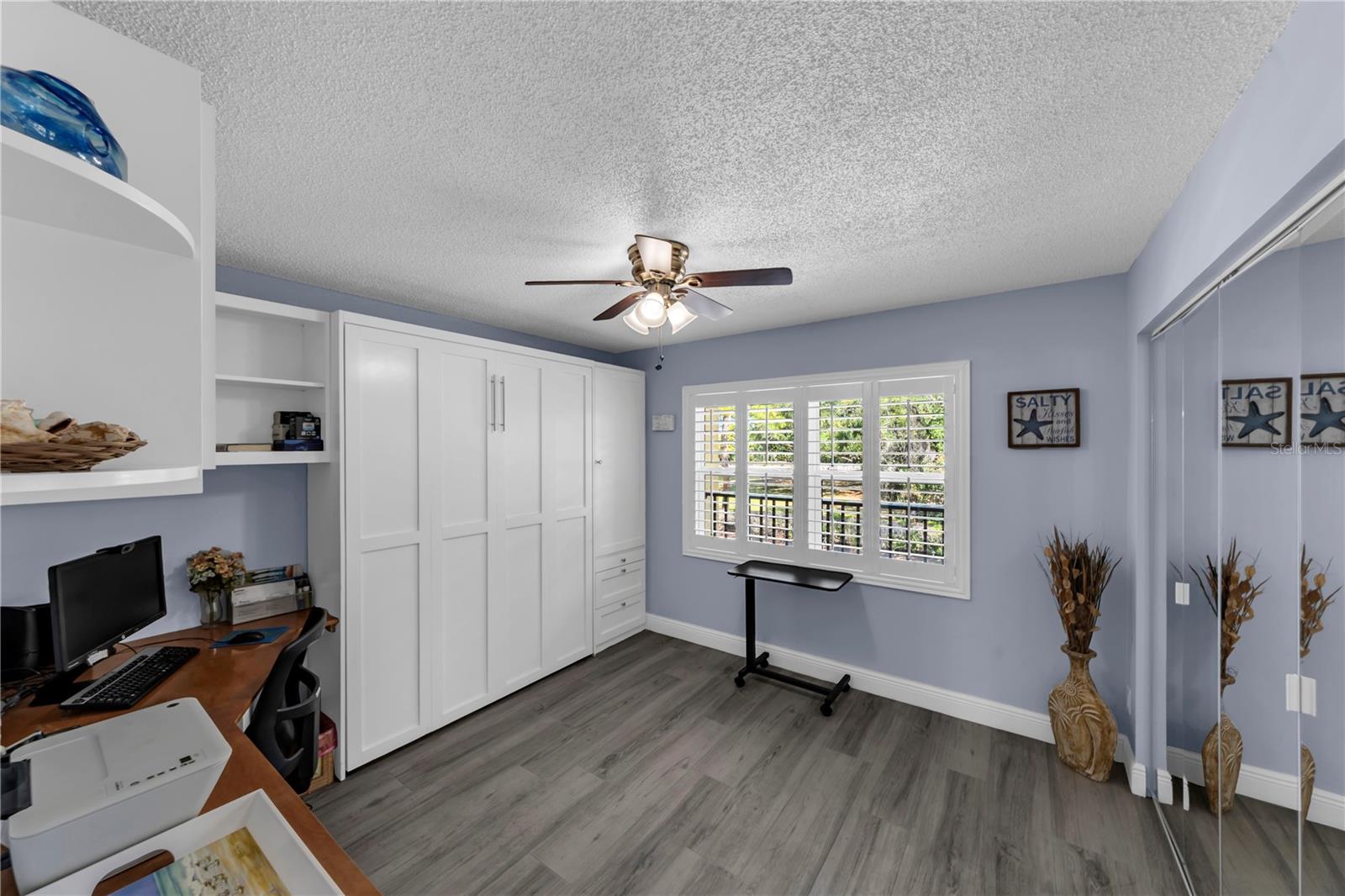 Image 9 of 58 For 5849 Park St N  202