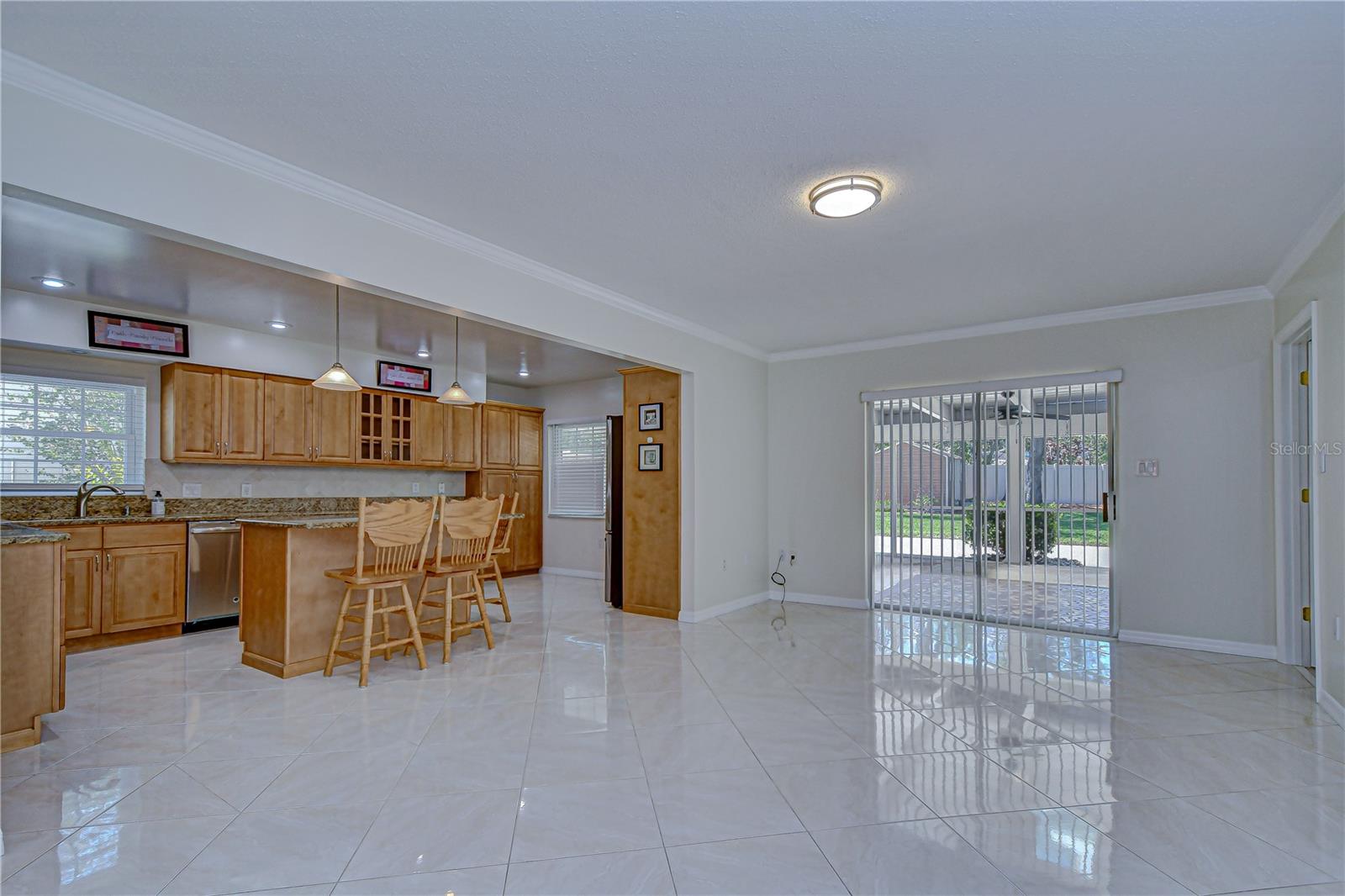 Image 23 of 54 For 11912 Riverhills Drive
