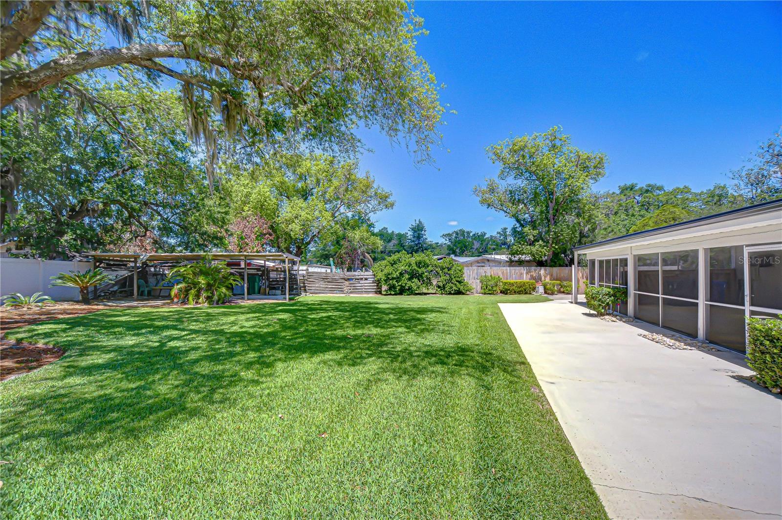 Image 49 of 54 For 11912 Riverhills Drive