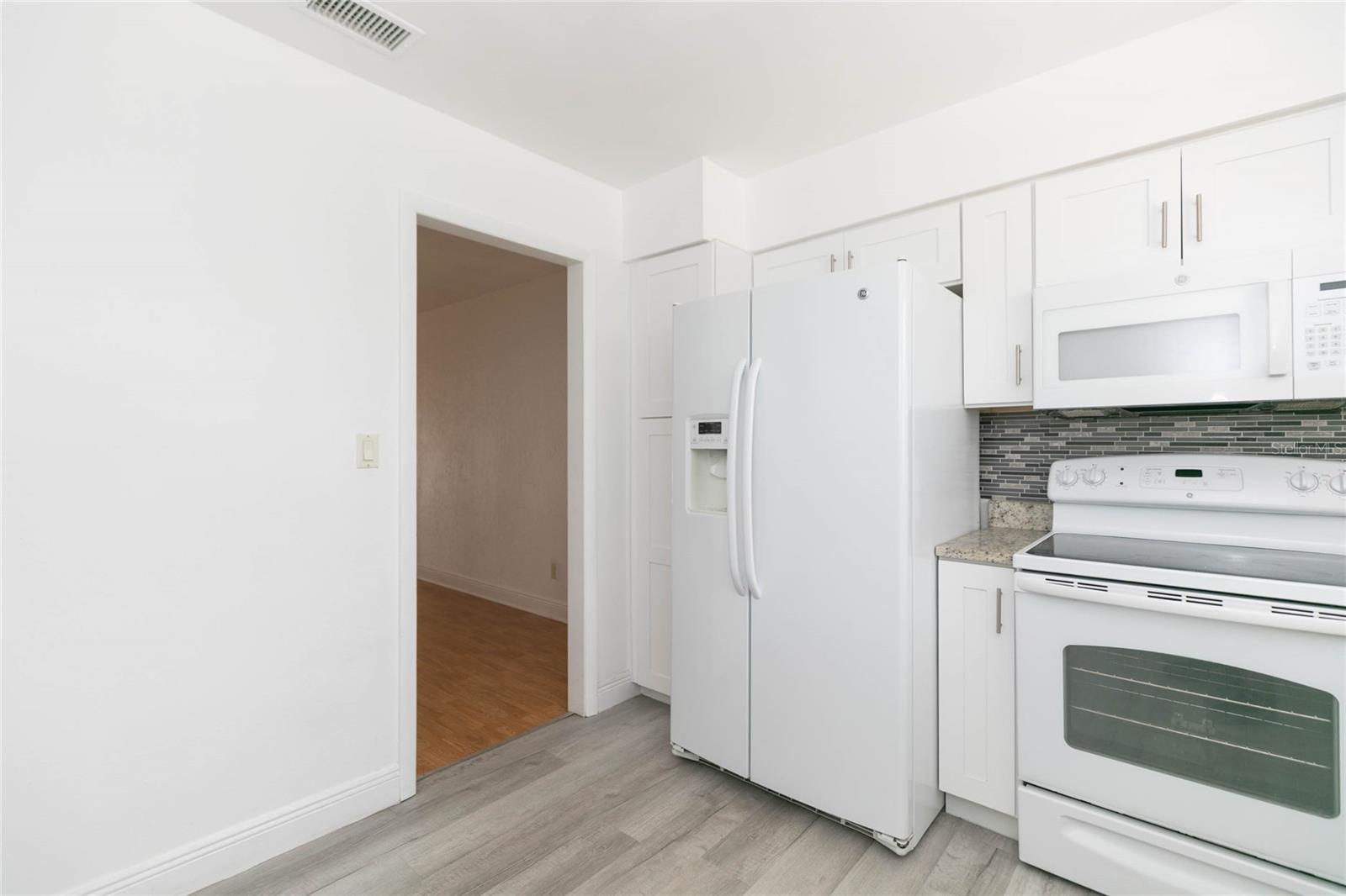 Image 11 of 26 For 7531 Abonado Road 1