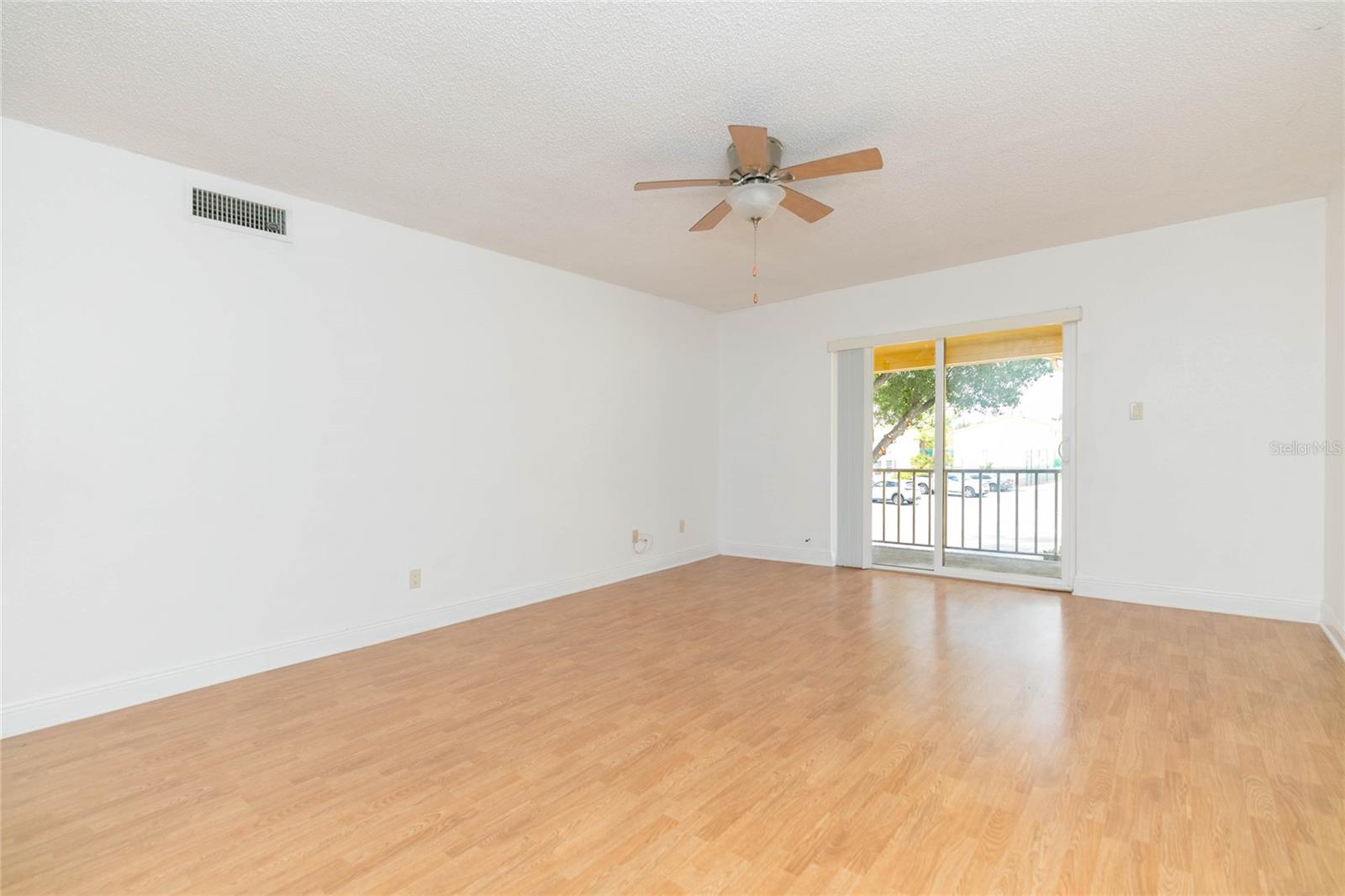 Image 4 of 26 For 7531 Abonado Road 1