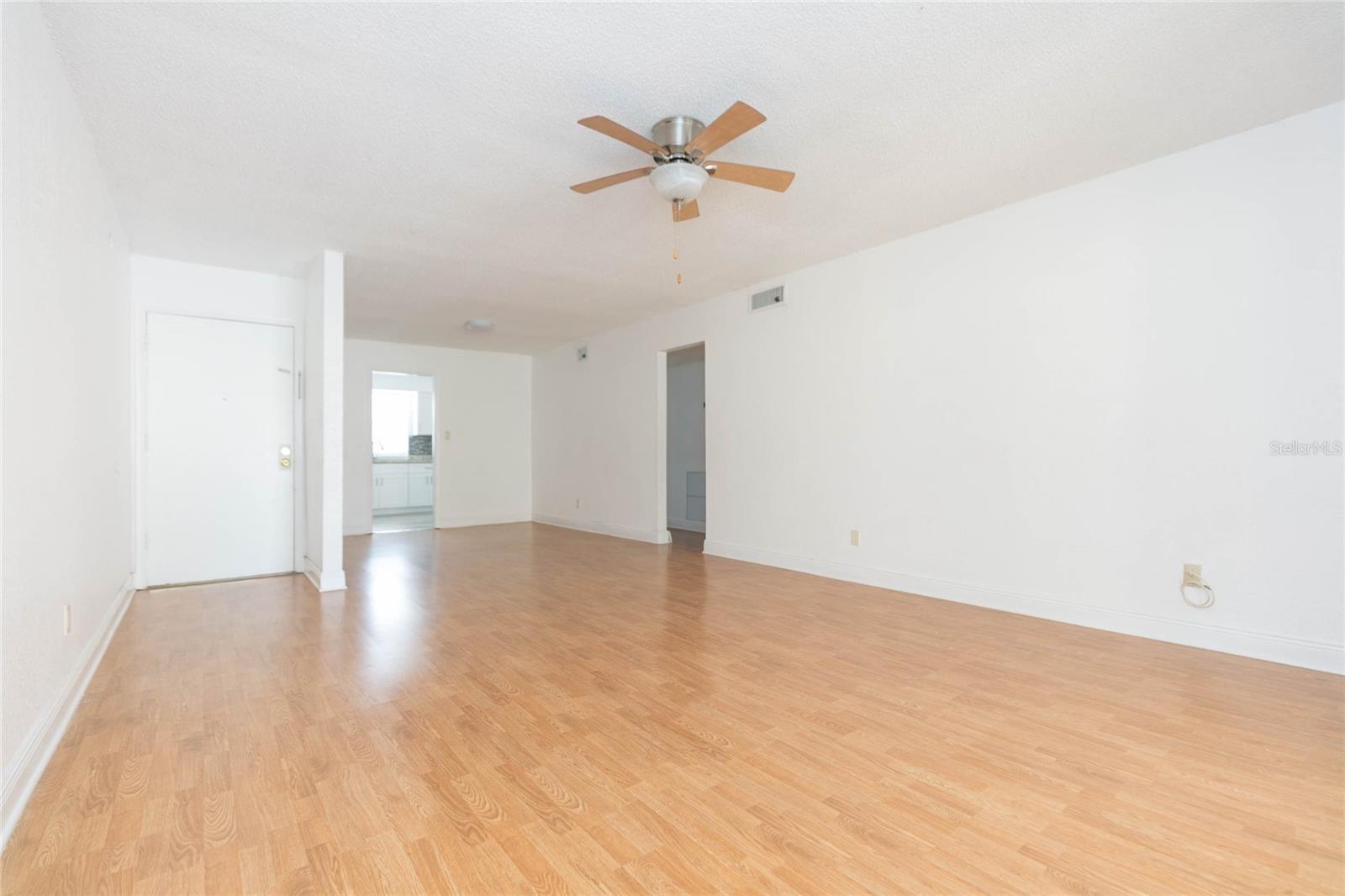 Image 7 of 26 For 7531 Abonado Road 1