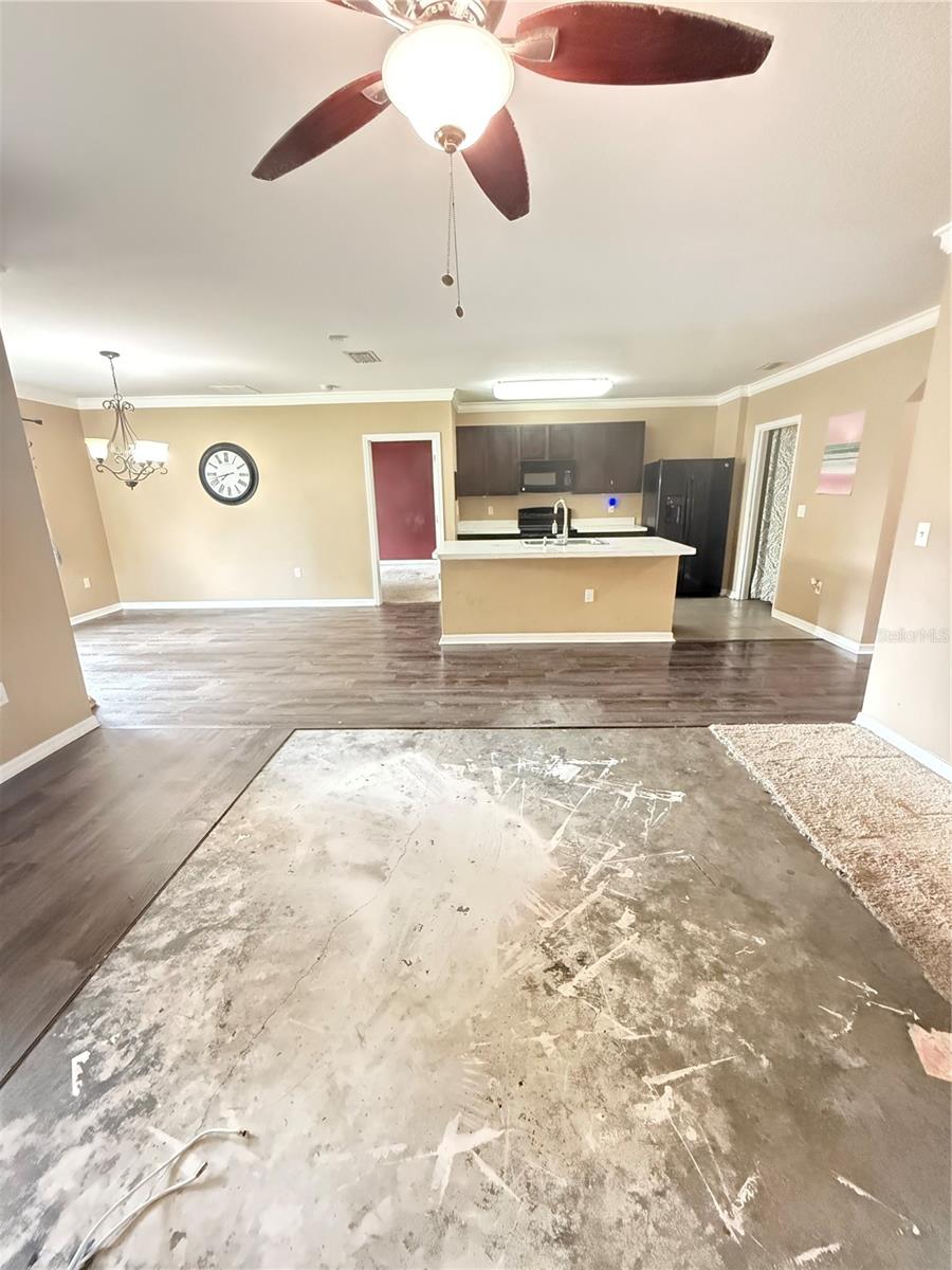 Image 3 of 11 For 3838 Crossline Drive