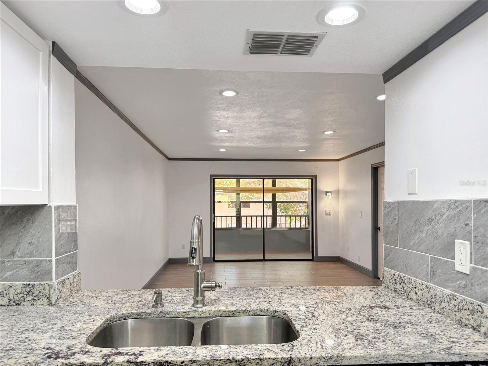 Image 17 of 33 For 2275 62nd Avenue N 5202