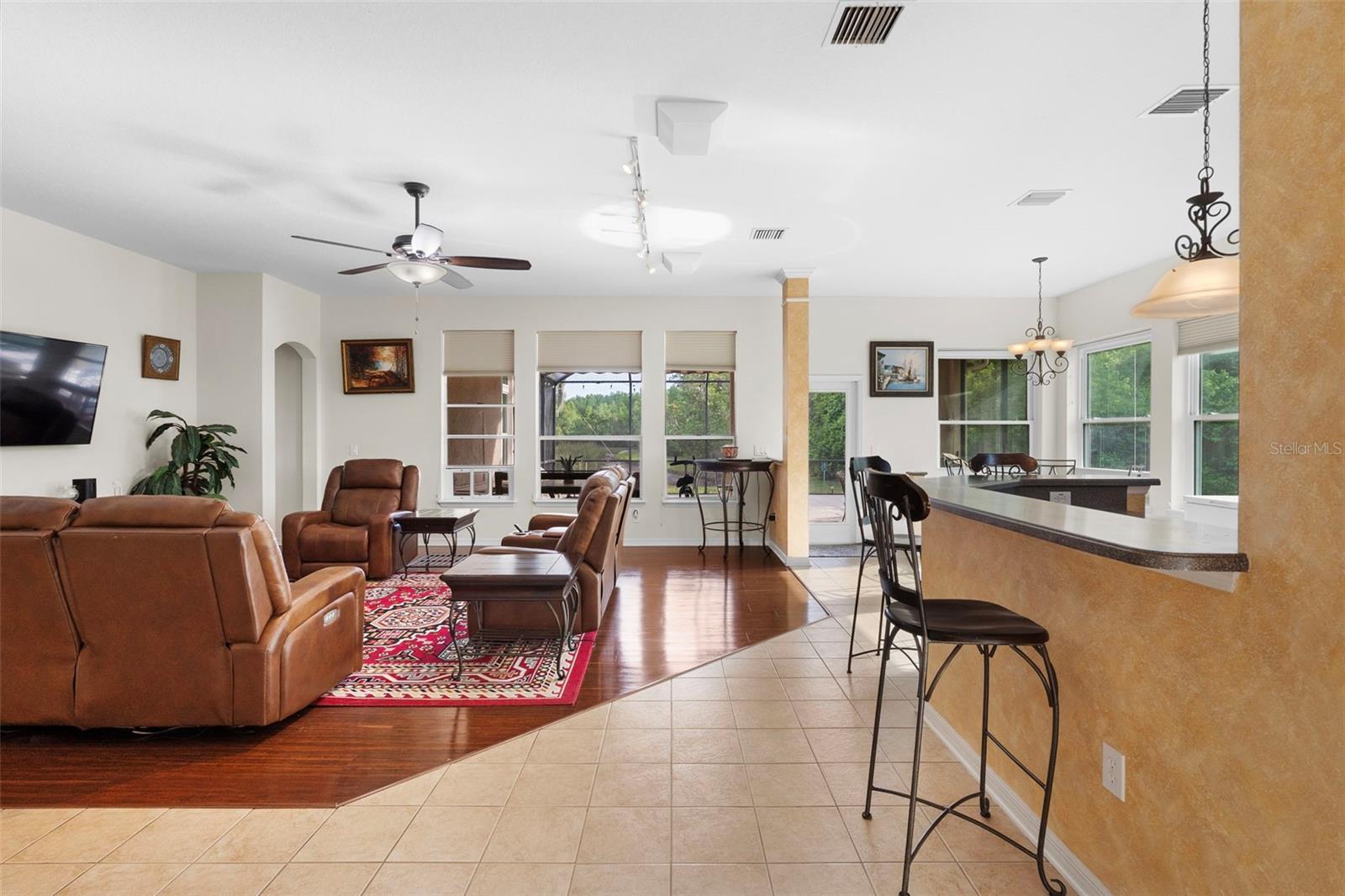 Image 13 of 77 For 8434 Westerland Drive