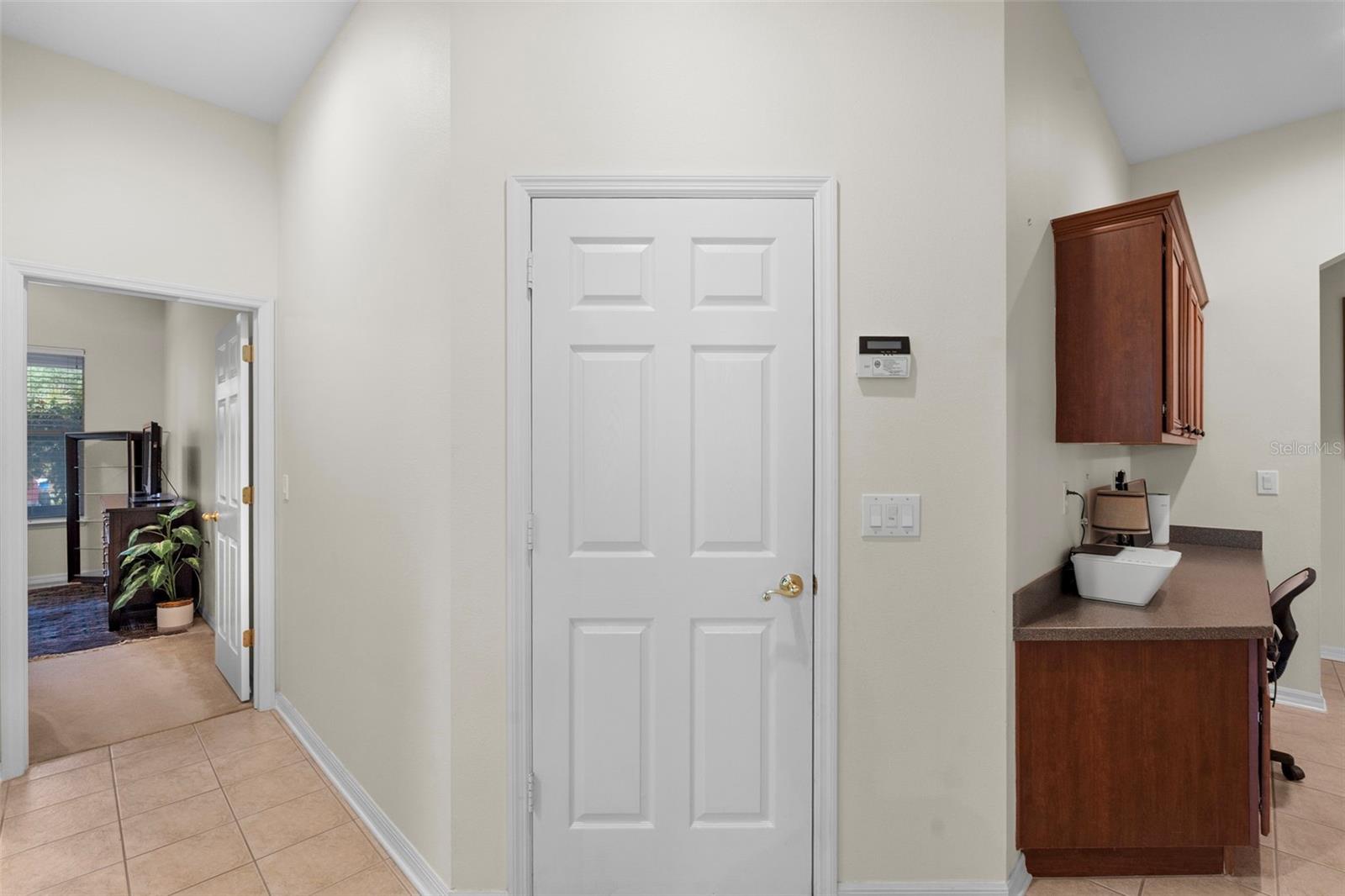 Image 34 of 77 For 8434 Westerland Drive