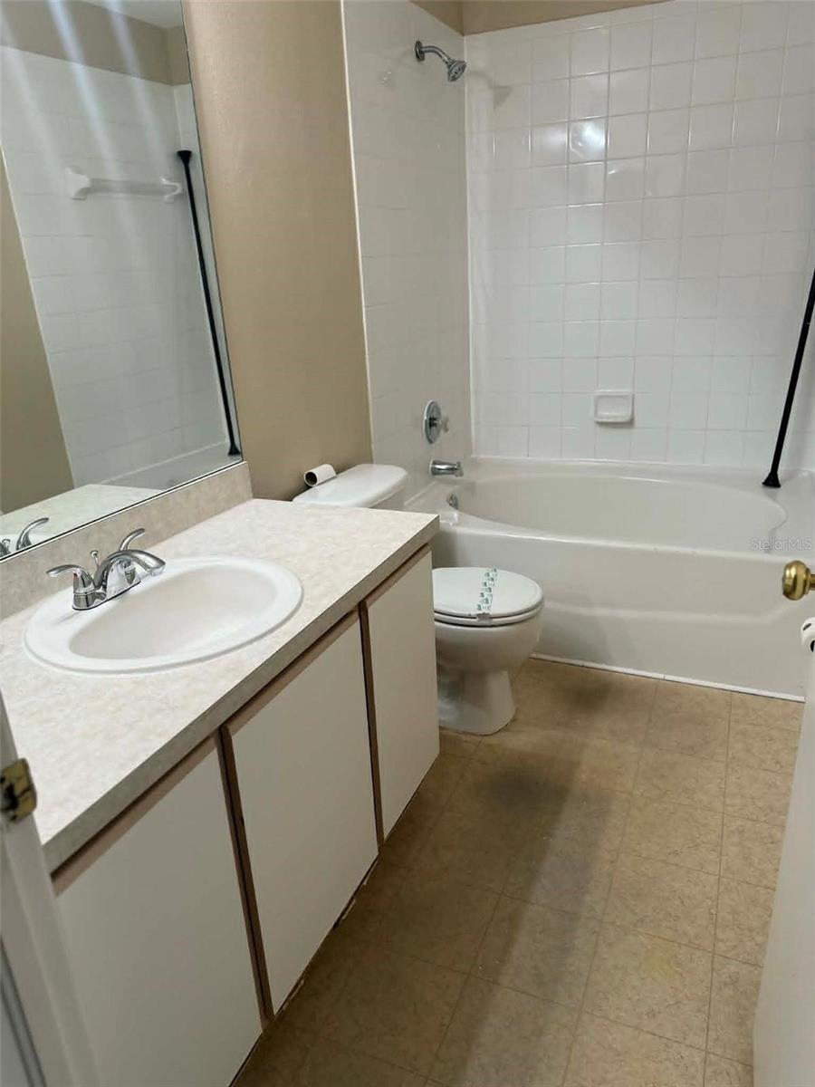 Image 12 of 25 For 2113 Fluorshire Drive