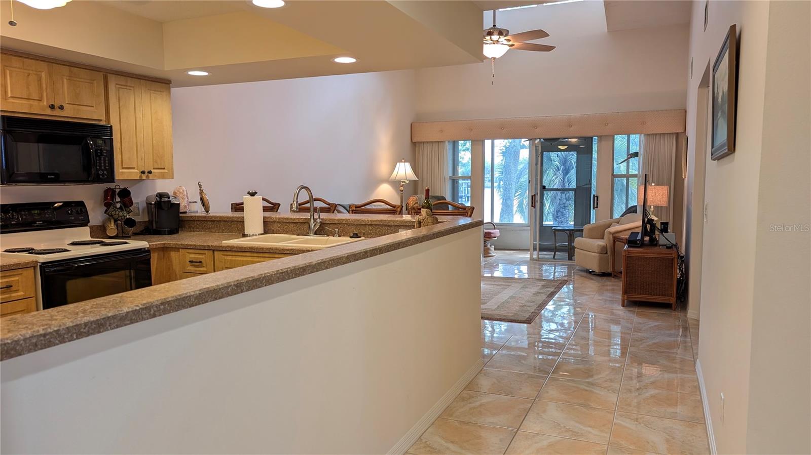 Image 14 of 65 For 11040 Cove Harbor Drive