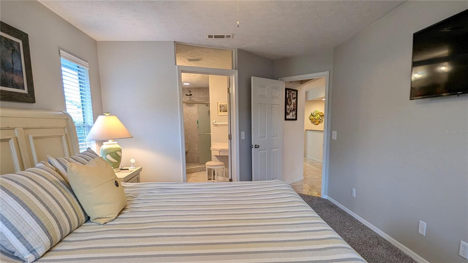 Image 21 of 65 For 11040 Cove Harbor Drive