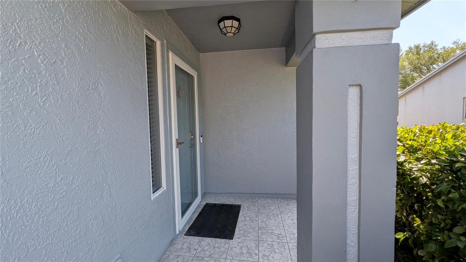 Image 42 of 65 For 11040 Cove Harbor Drive