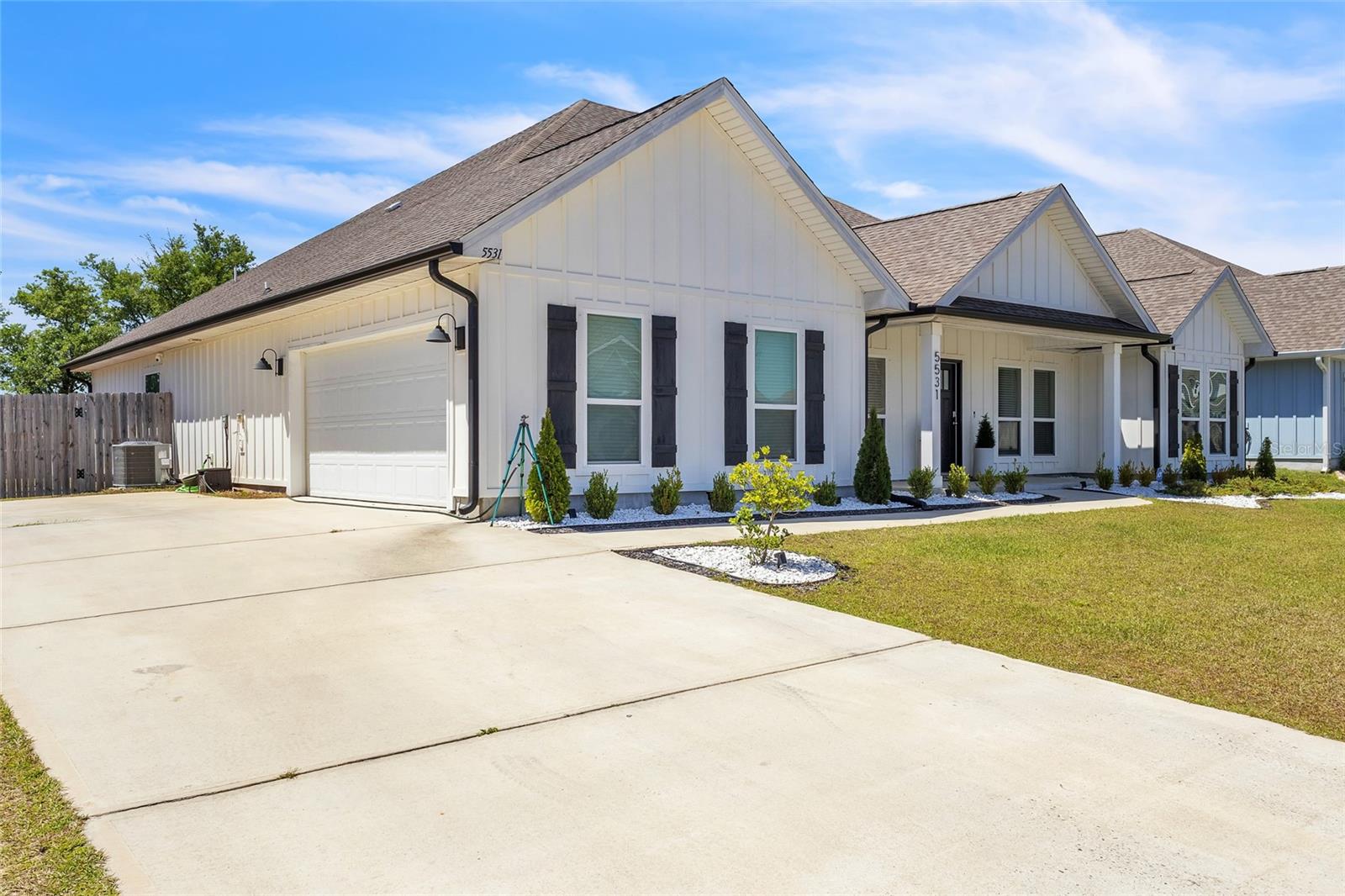 Image 3 of 47 For 5531 Blake Lane