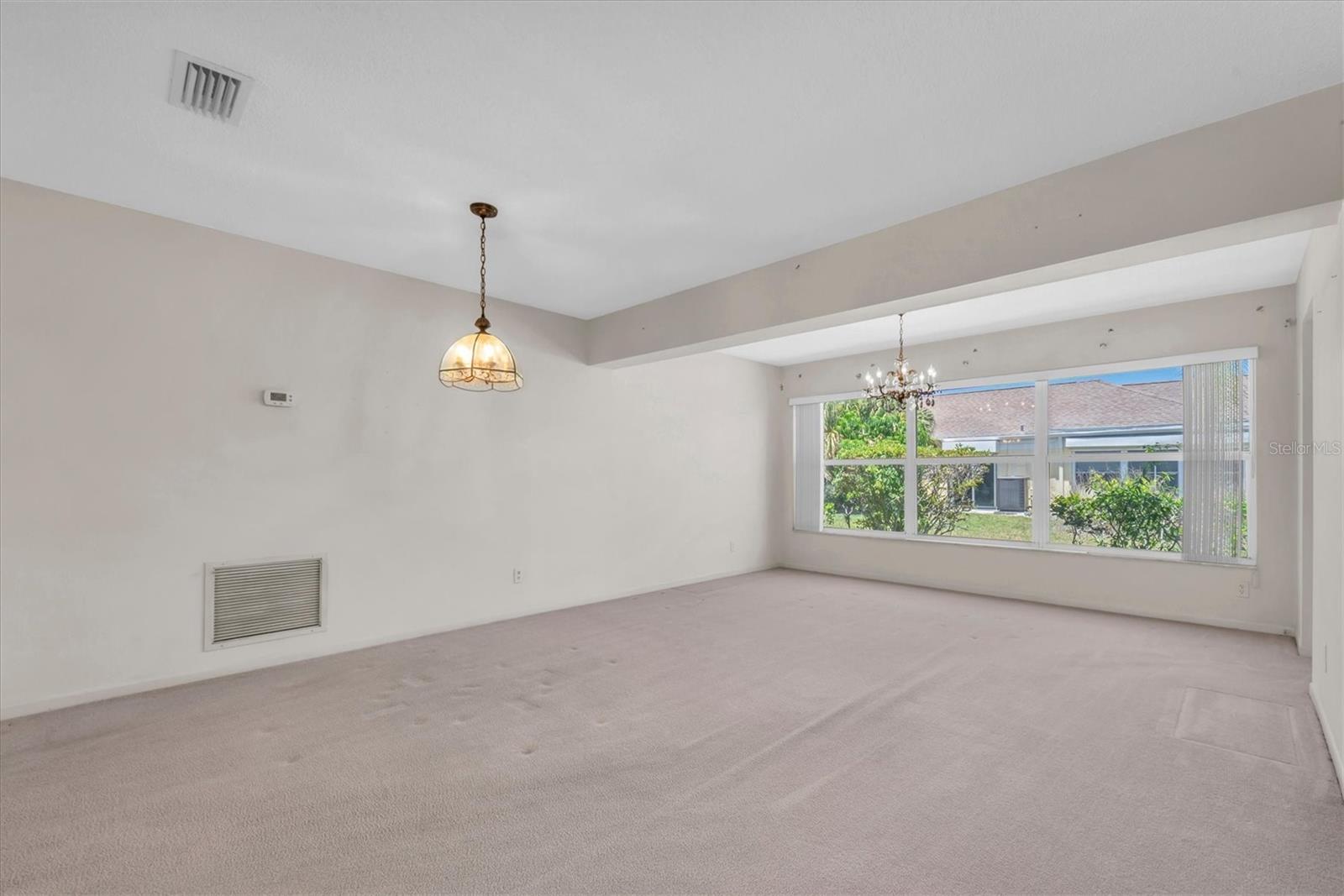 Image 11 of 28 For 8241 Brentwood Road 8241