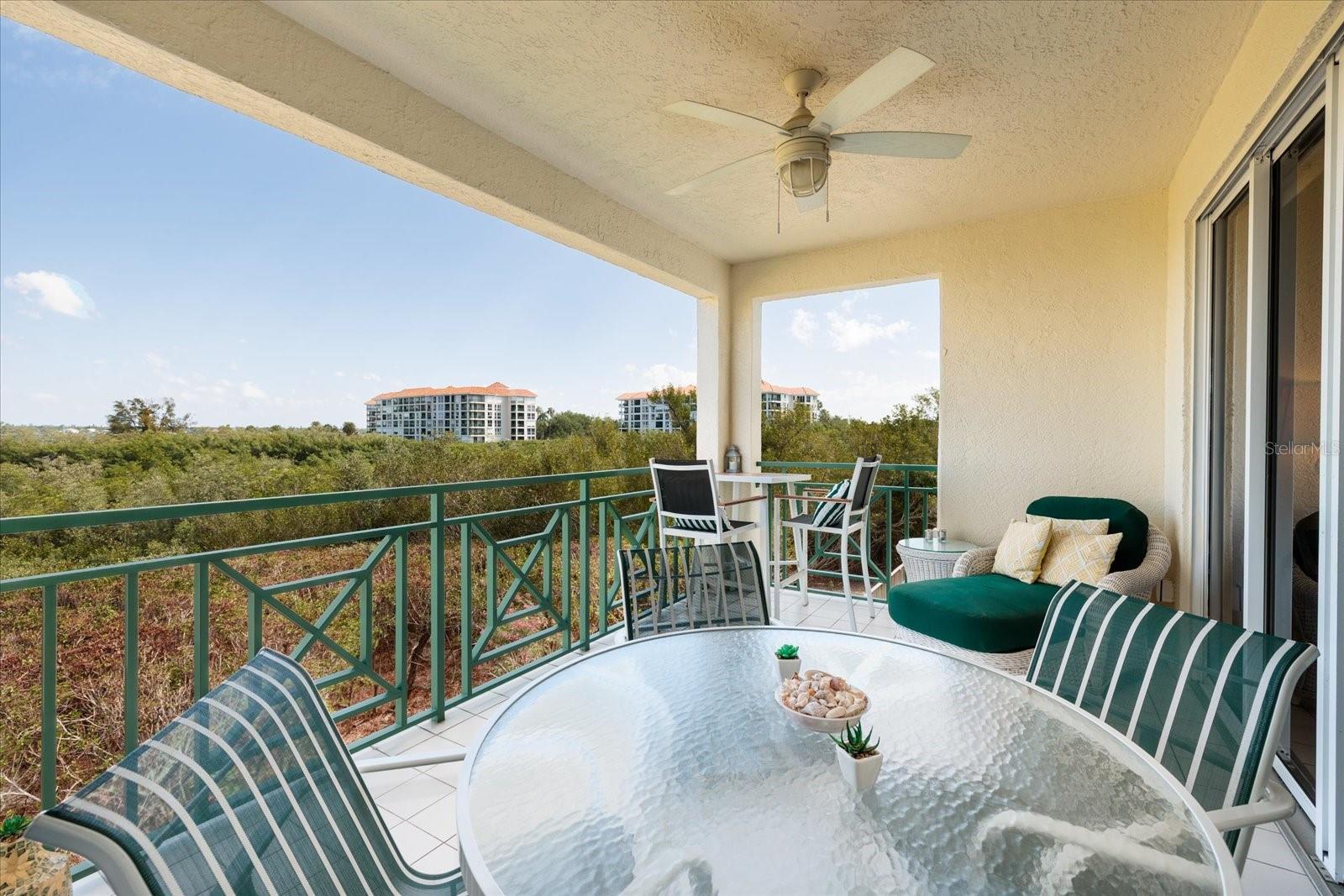 Listing photo id 27 for 4801 Osprey Drive S 207