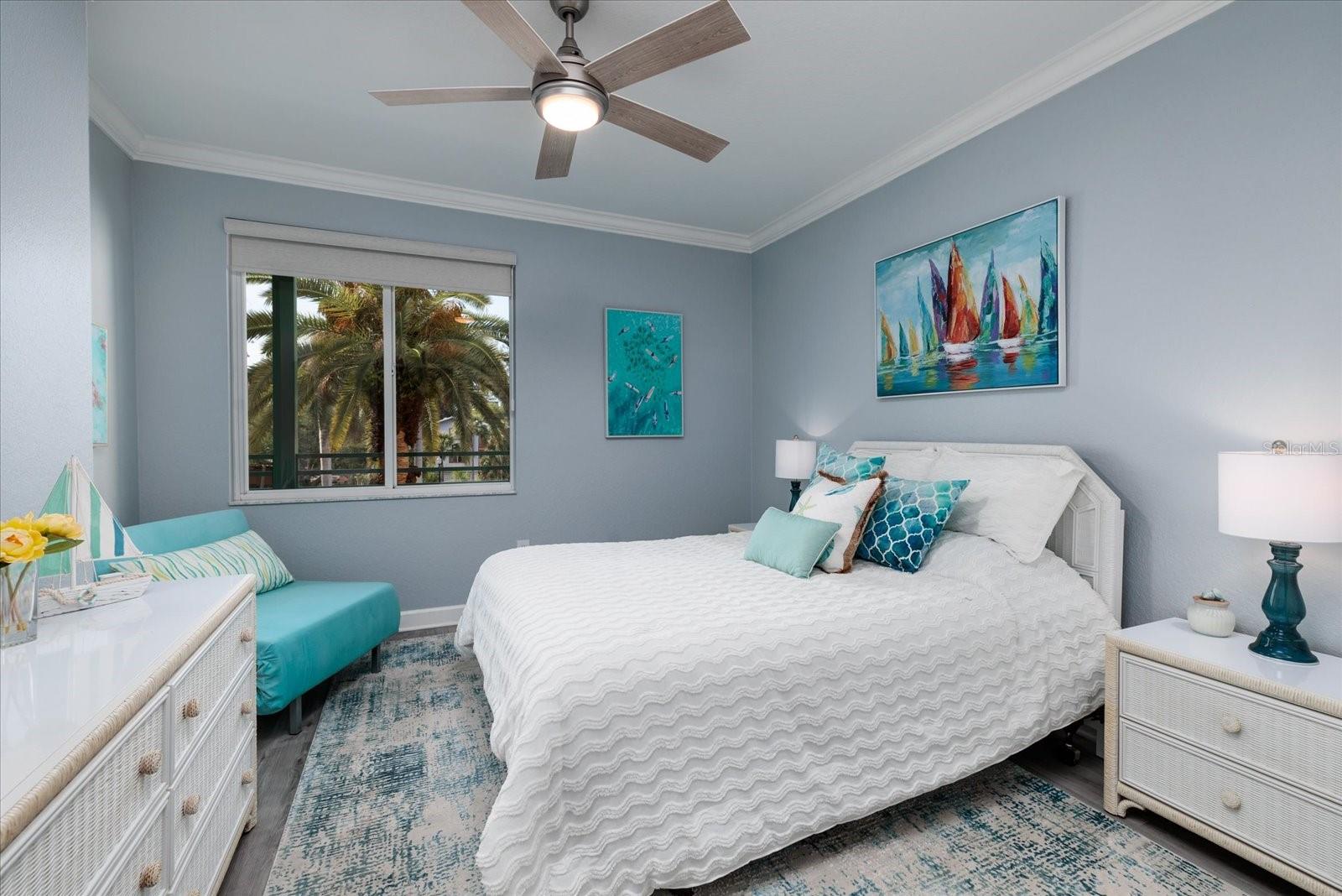 Listing photo id 36 for 4801 Osprey Drive S 207