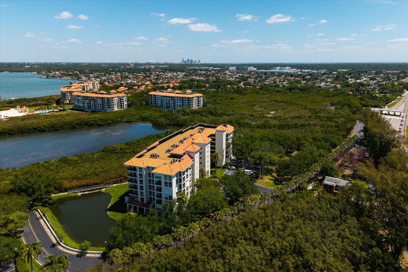 Listing photo id 43 for 4801 Osprey Drive S 207