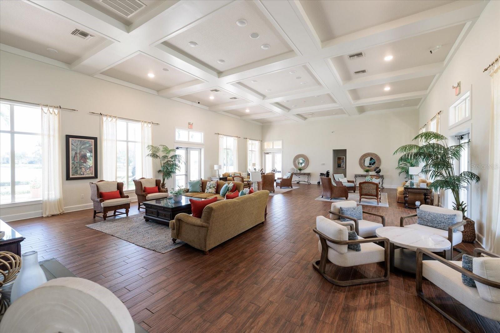 Listing photo id 54 for 4801 Osprey Drive S 207