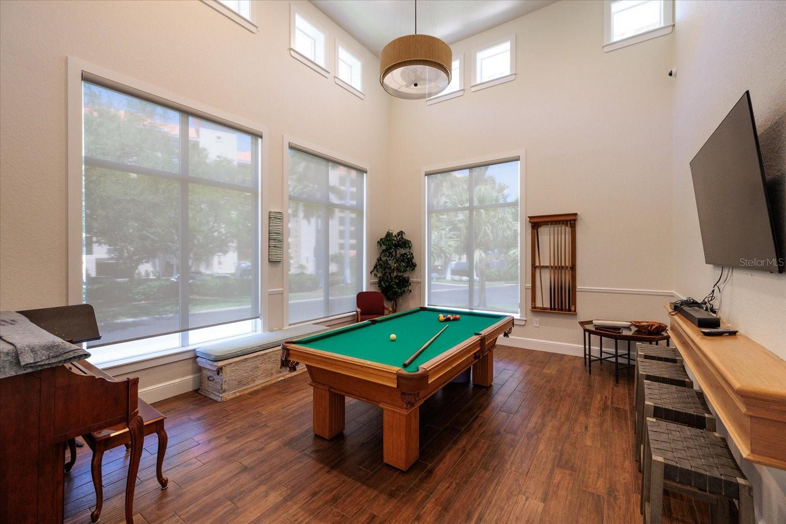 Listing photo id 57 for 4801 Osprey Drive S 207