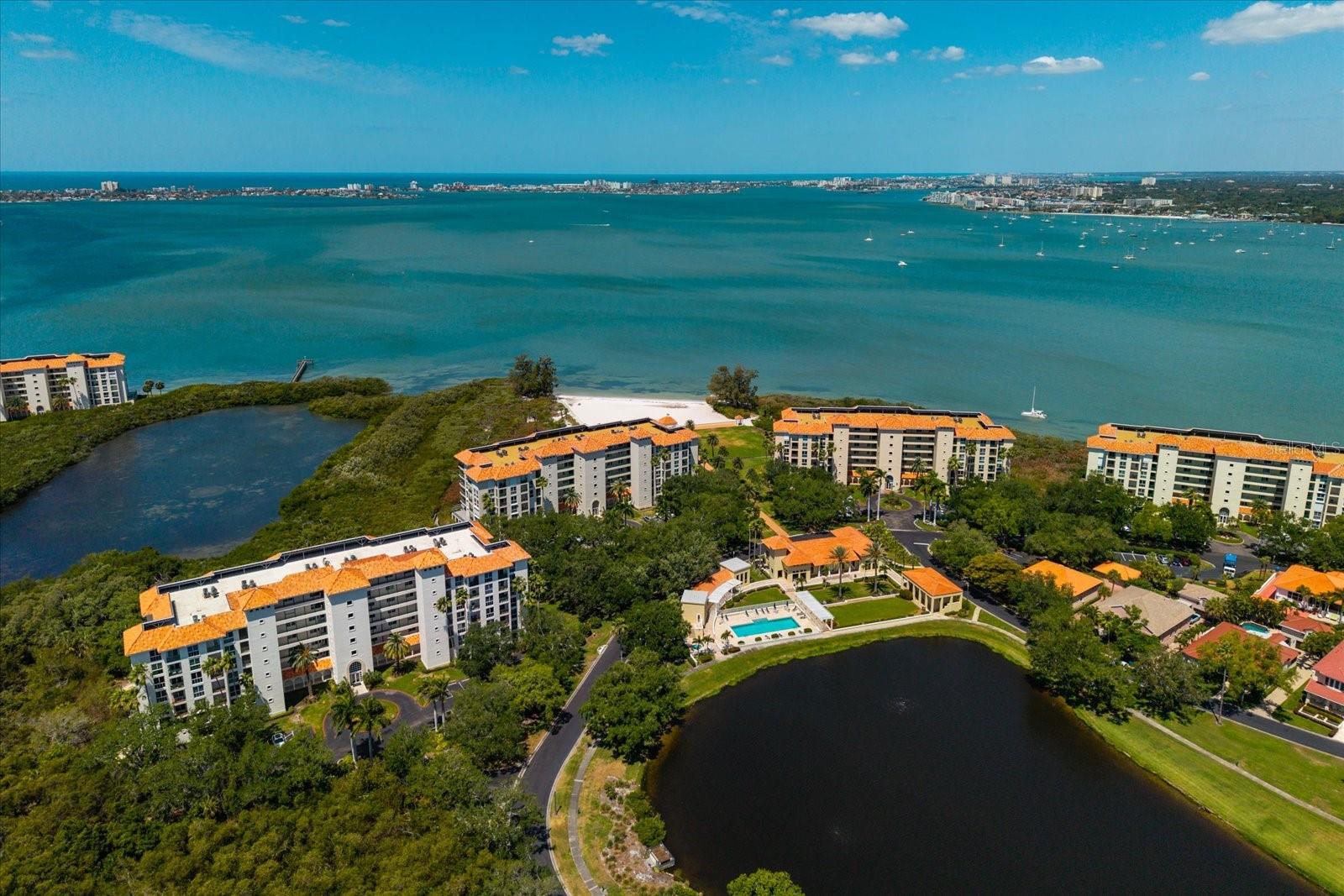 Listing photo id 67 for 4801 Osprey Drive S 207