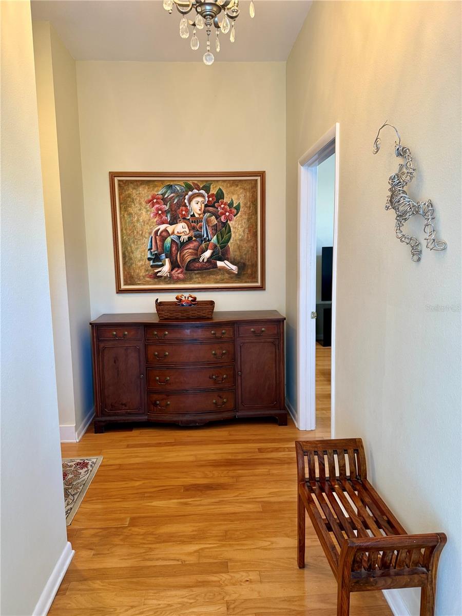 Image 2 of 43 For 501 Palm Avenue